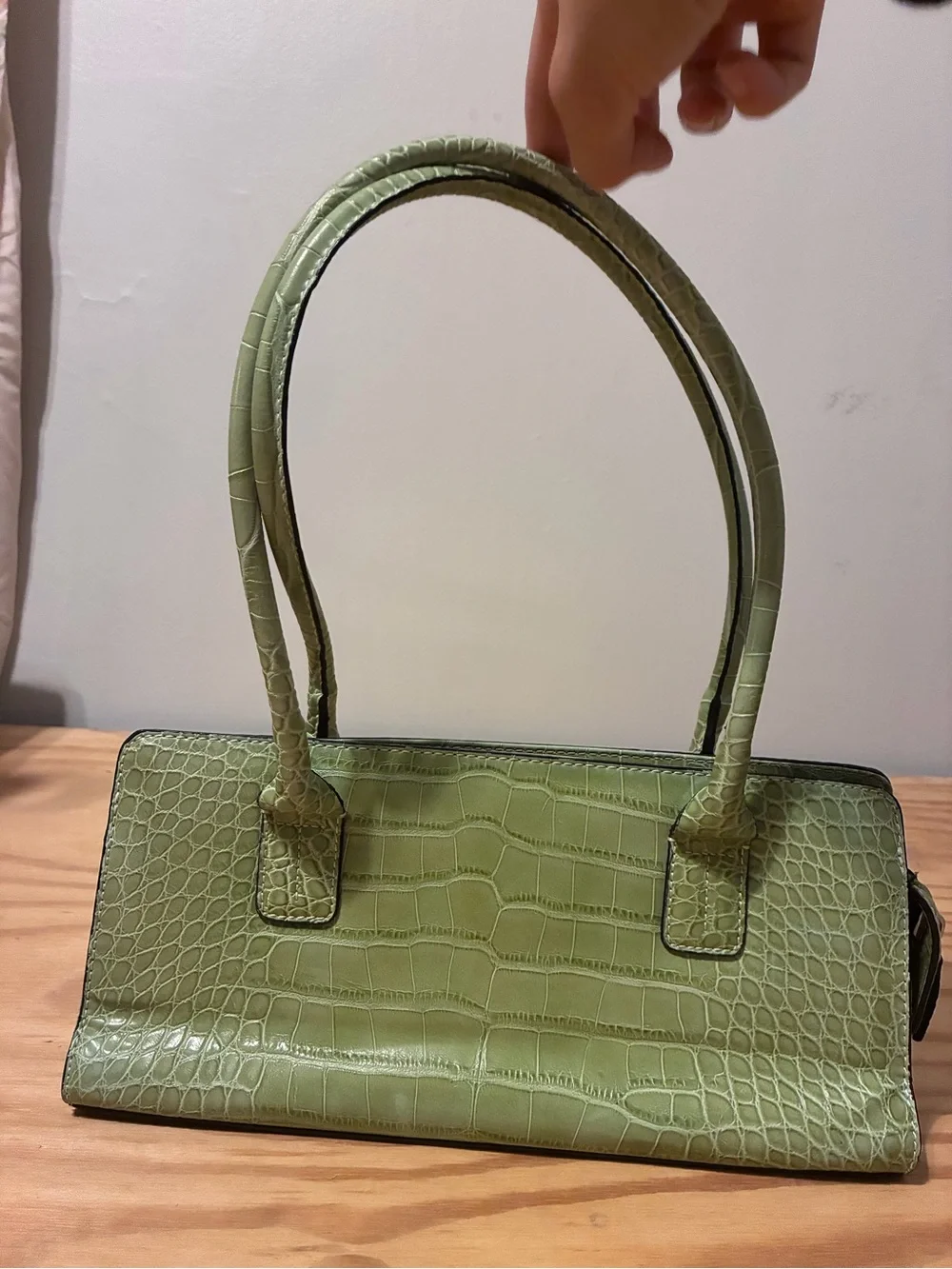 Tommy Hilfiger Women’s Croc-Embossed Olive Green Handbag